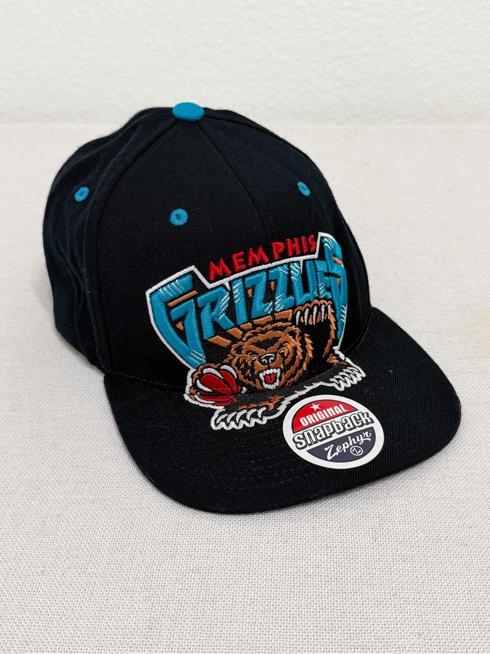 Retro Zephyr Memphis Grizzlies Embroidered Snapback Wool